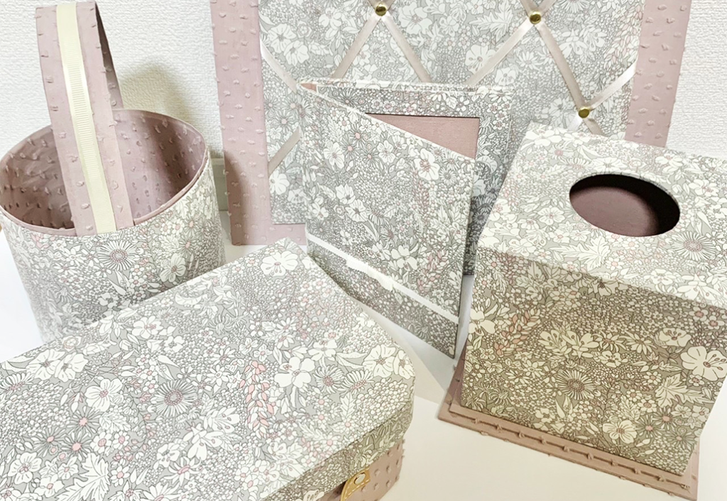 茶系とピンクのリバティ柄カルトナージュ